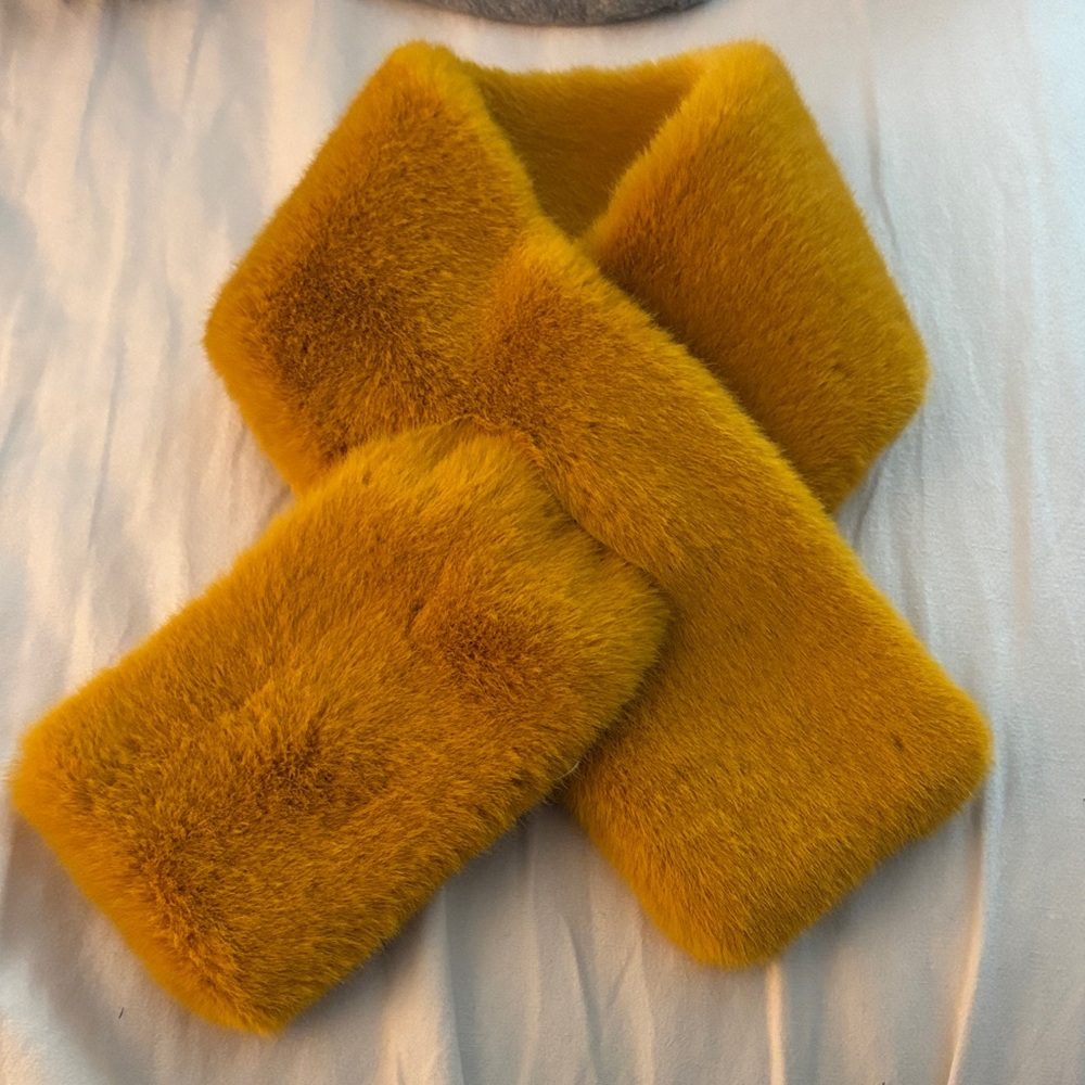 Soft Yellow Faux Fur Scarf